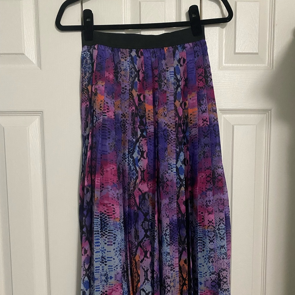 Bar III Purple Abstract Pleated Skirt